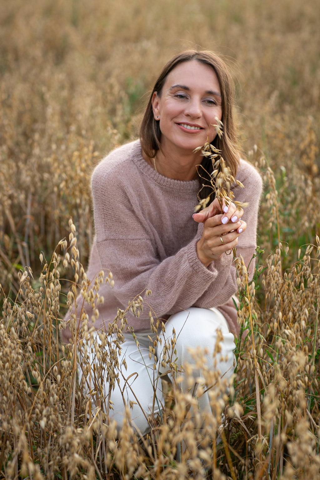 Powder Mohair Silk Sweater: Lightweight Knitted Pullover