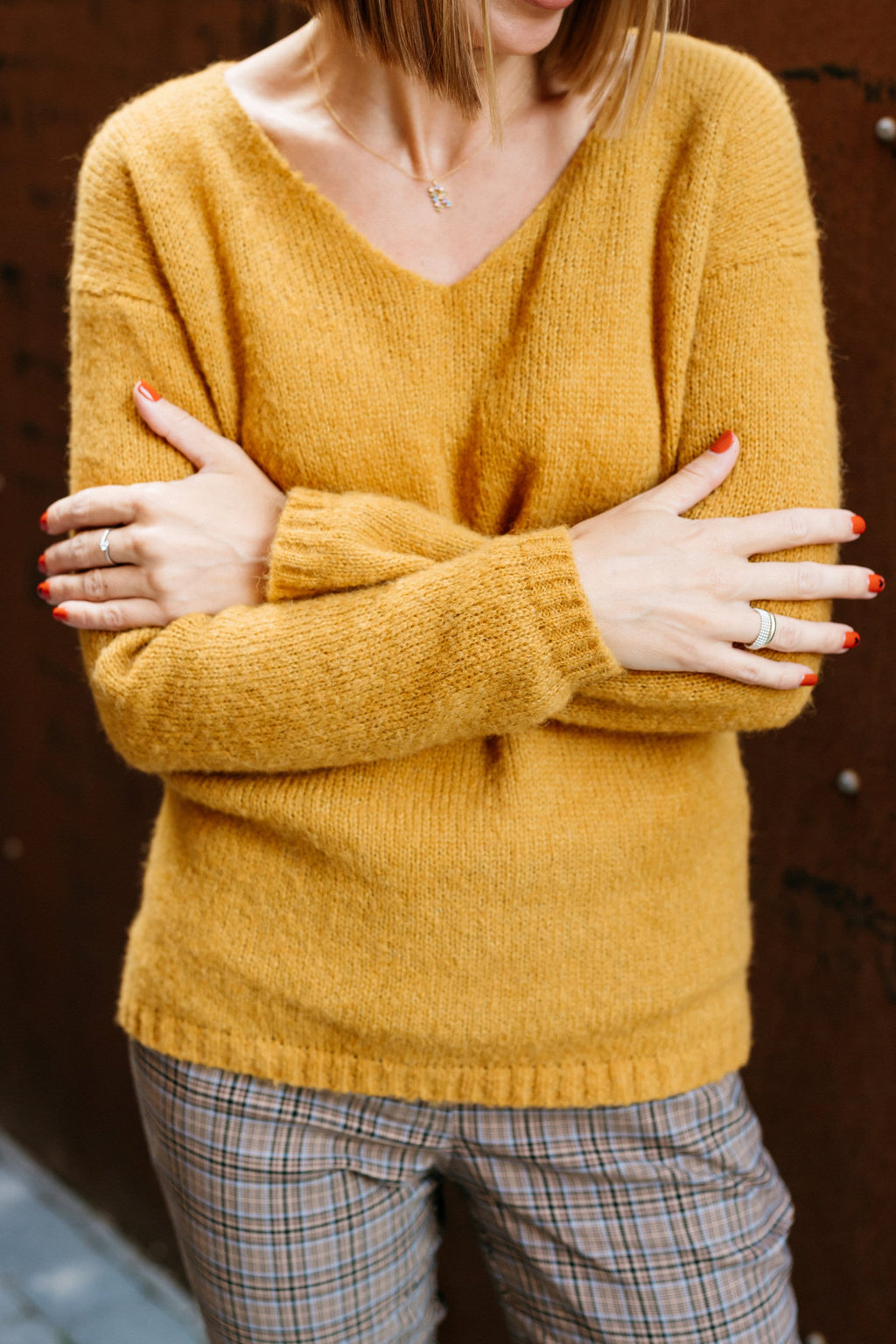 Curry Alpaca Silk Pullover: V-Neck Knit Sweater